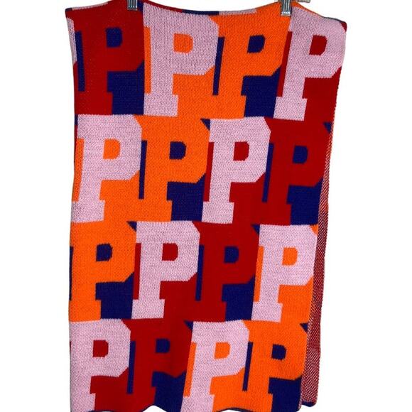 Baublebar "P" On Repeat Custom Blanket Throw - Picture 1 of 3